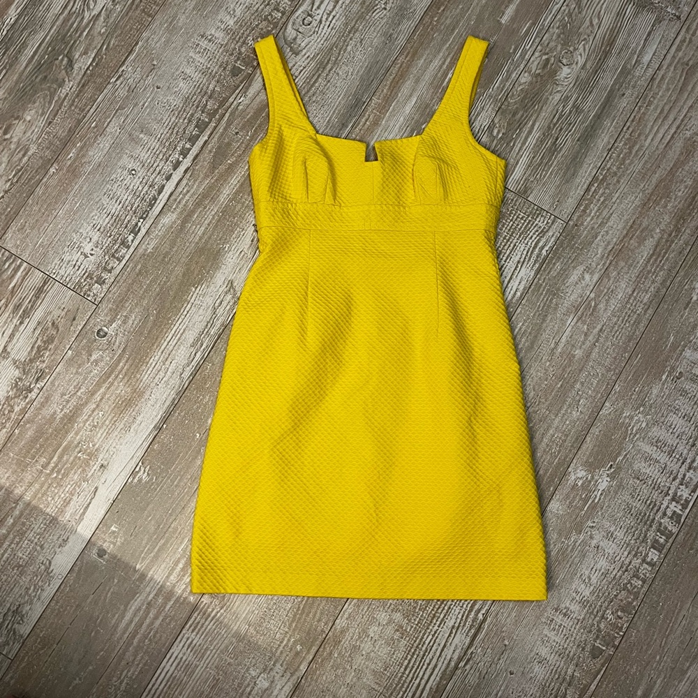 ☀️Bight yellow Trina Turk Summer Dress
